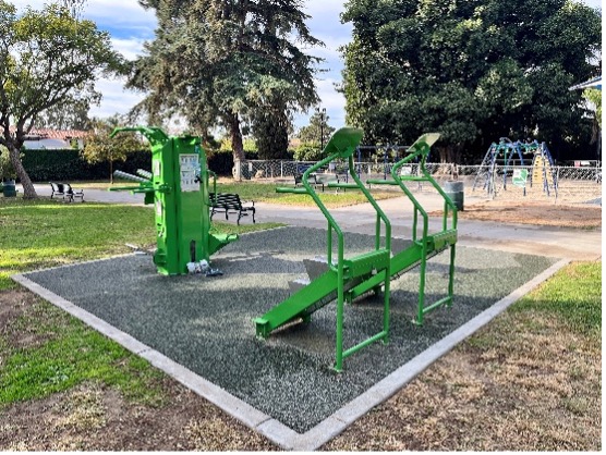 Maintenance free outdoor exercise equipment for parks