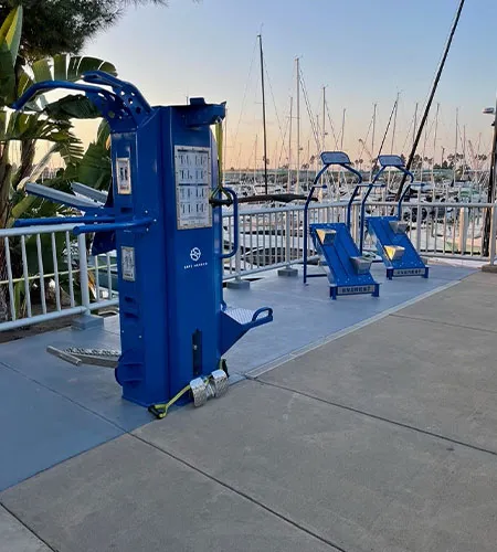 outdoor exercise equipment